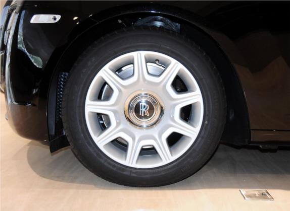 古思特 2014款 6.6T 标准版 其他细节类   前轮