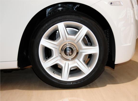 古思特 2014款 6.6T 加长版 其他细节类   前轮