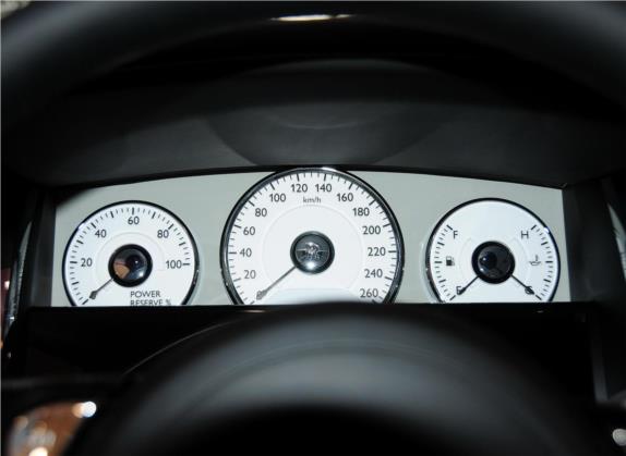 古思特 2014款 6.6T 加长版 中控类   仪表盘