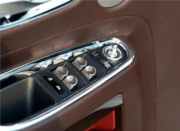 古思特 2014款 6.6T 英骥典藏版 车厢座椅   门窗控制