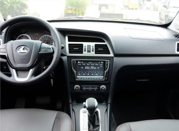 飞腾C5 2014款 1.5T AMT两驱豪华型 中控类   中控台