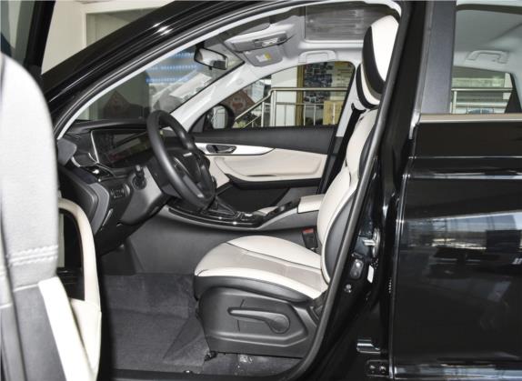 猎豹CS10 2019款 1.5T CVT驾适版 车厢座椅   前排空间