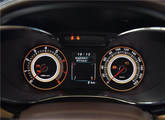 猎豹CS9 2017款 1.5L 手动舒适型 中控类   仪表盘