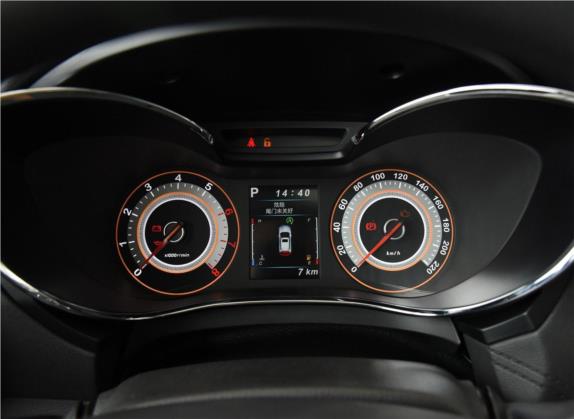 猎豹CS9 2017款 1.5L CVT舒适型 中控类   仪表盘