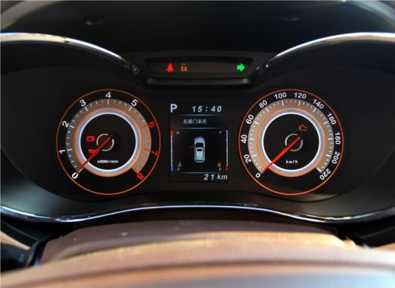 猎豹CS9 2018款 1.5T CVT劲锐型 中控类   仪表盘