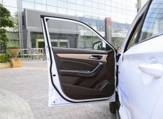 猎豹CS9新能源 2018款 EV300 精英版 车厢座椅   前门板