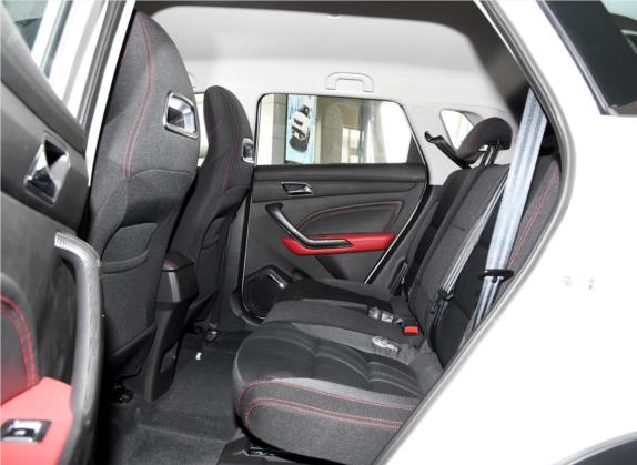 猎豹CS9新能源 2018款 EV300 风尚版 车厢座椅   后排空间