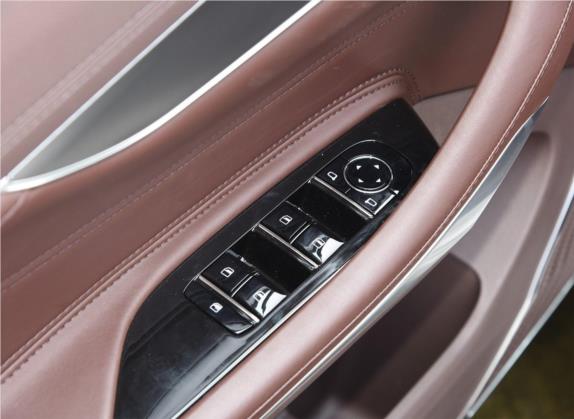 Mattu 2018款 1.6T GDI DCT精英型 车厢座椅   门窗控制