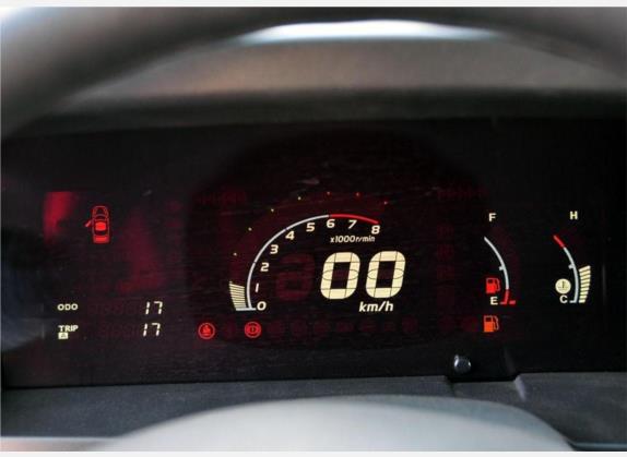 猎豹CS7 2009款 运动版 2.0L 手动舒适 4WD 中控类   仪表盘