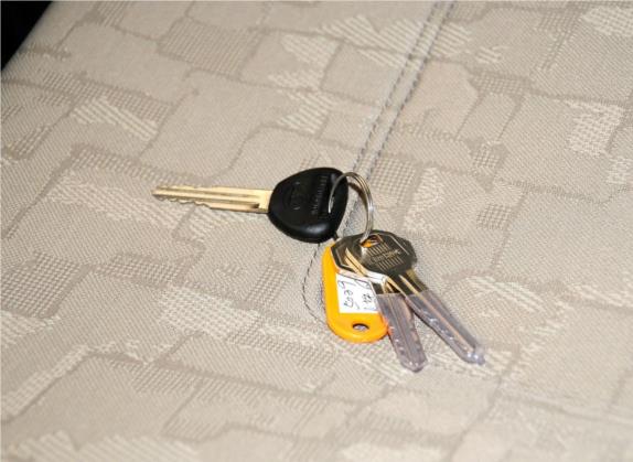 黑金刚 2013款 2.2L 手动两驱标准型 其他细节类   钥匙