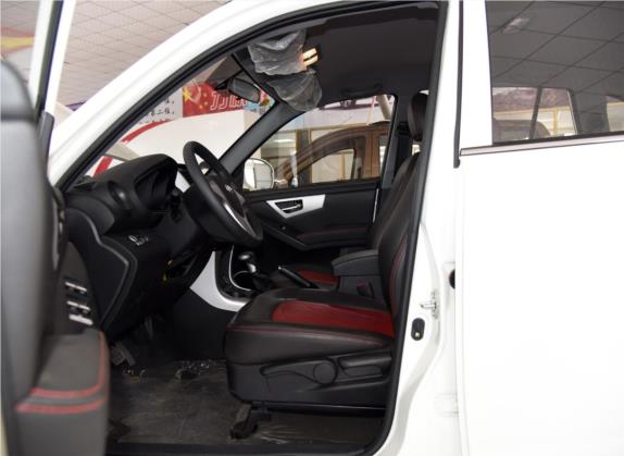 力帆X60 2015款 1.8L CVT舒适型 国IV 车厢座椅   前排空间