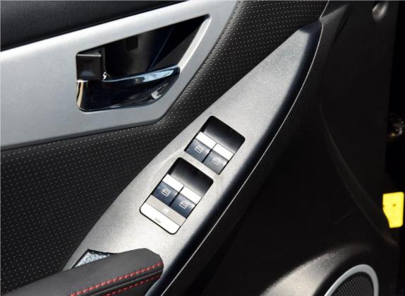 力帆X60 2015款 1.8L 手动舒适型 国IV 车厢座椅   门窗控制