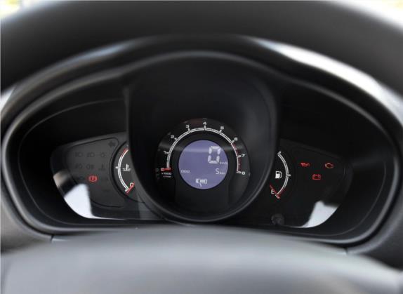力帆X60 2015款 1.8L 手动舒适型 国V 中控类   仪表盘