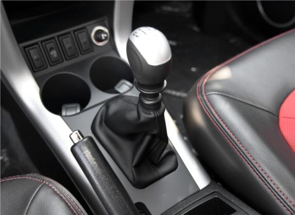 力帆X60 2015款 1.8L 手动舒适型 国V 中控类   挡把