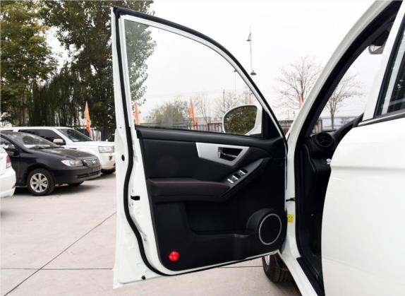 力帆X60 2015款 1.8L CVT舒适型 国V 车厢座椅   前门板