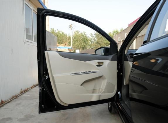 力帆530 2014款 1.5L 手动豪华型 车厢座椅   前门板