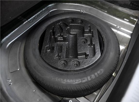 力帆820 2015款 1.8L 手动舒适型 其他细节类   备胎