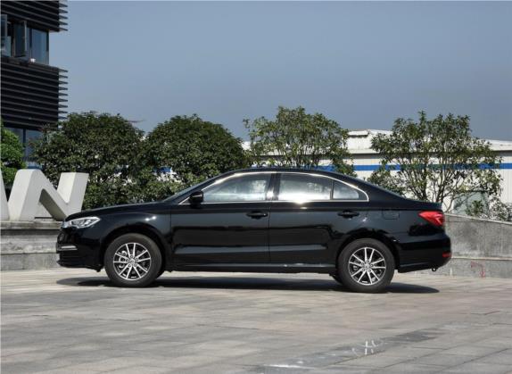 力帆820 2015款 1.8L 手动舒适型 外观   正侧
