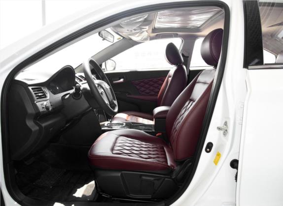 力帆820 2015款 2.4L 自动豪华型 车厢座椅   前排空间