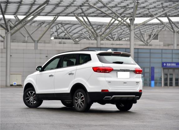 迈威 2017款 1.8L 自动尊享型 外观   斜后