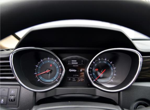 迈威 2017款 1.8L 自动尊享型 中控类   仪表盘