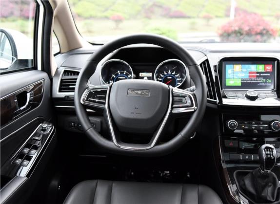 轩朗 2017款 1.8L 手动舒适型 中控类   驾驶位