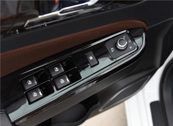 轩朗 2017款 2.0L CVT舒适型 车厢座椅   门窗控制