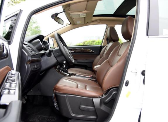 轩朗 2017款 1.5T 自动舒适型 车厢座椅   前排空间