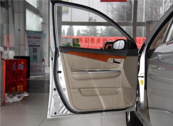 力帆620 2012款 1.5L 手动舒适B型CNG 车厢座椅   前门板