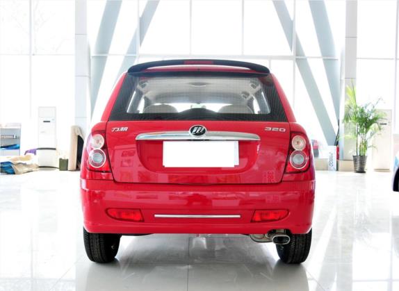 力帆320 2012款 冠军版 1.3L 手动酷行型 外观   正后