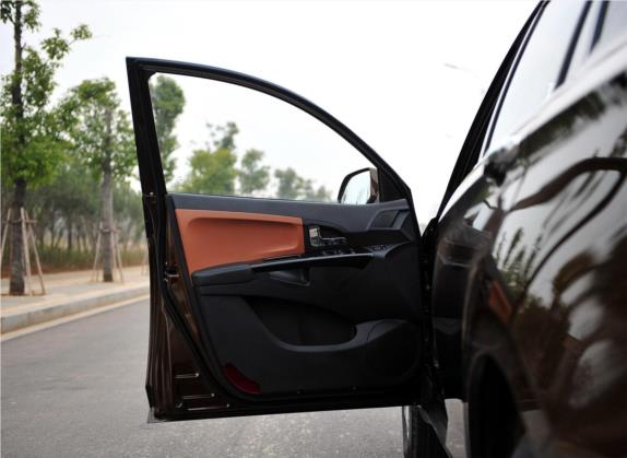 陆风X5 2013款 2.0T 手动创领版 车厢座椅   前门板