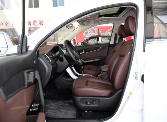 陆风X5 2016款 Plus 2.0T 自动创领版 车厢座椅   前排空间