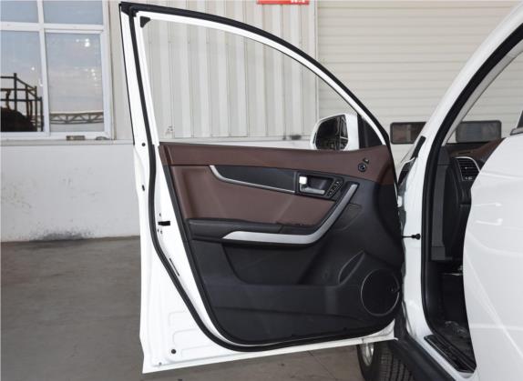 陆风X5 2018款 Plus 1.5T CVT创领版 车厢座椅   前门板