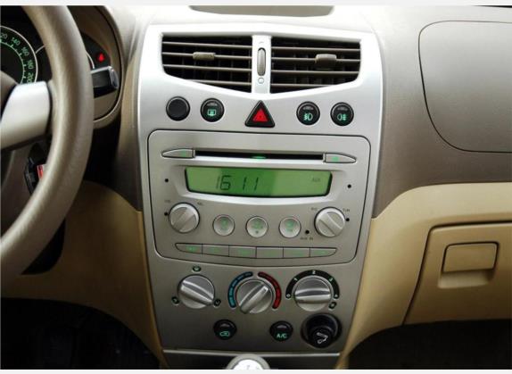 风华 2008款 1.5L 舒适型 中控类   中控台