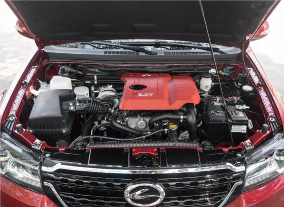 陆风X8 2017款 2.0T 汽油4X4超豪华型 其他细节类   发动机舱