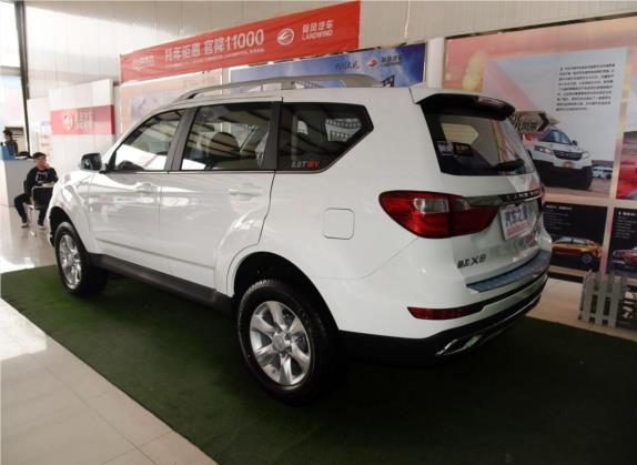 陆风X8 2017款 2.0T 汽油4X4豪华型 外观   斜后