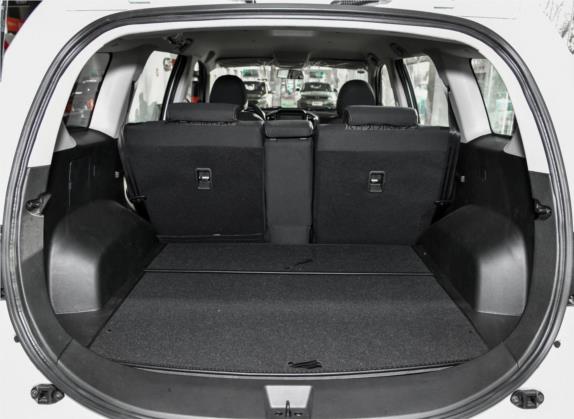 陆风X8 2018款 1.8T 汽油4X4豪华型 车厢座椅   后备厢