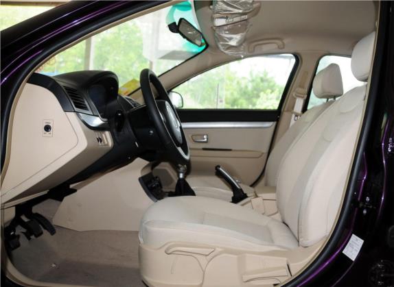 莲花L5 2012款 Sportback 1.8L 手动风尚版 车厢座椅   前排空间