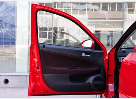 莲花L3 2009款 1.6L 自动时尚型 车厢座椅   前门板