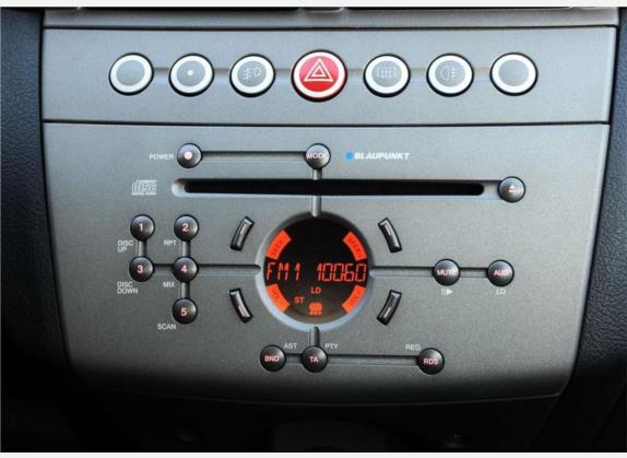 莲花L3 2009款 1.6L 自动豪华型 中控类   中控台