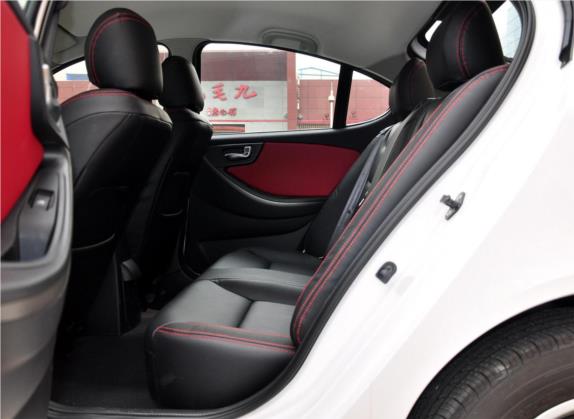 莲花L3 2013款 GT 1.6L  手动精致型 车厢座椅   后排空间