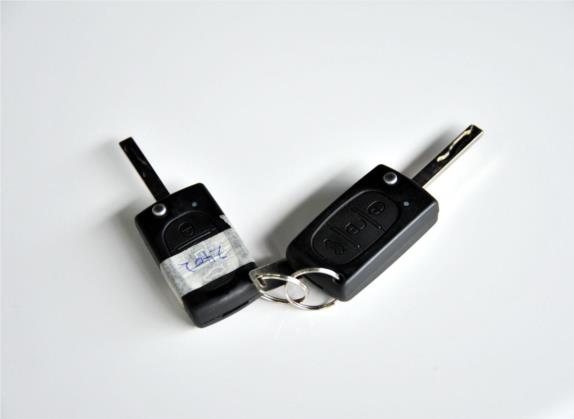 莲花L3 2013款 两厢 1.5L 手动精英型 其他细节类   钥匙