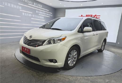 丰田 Sienna 2017款 3.5L 两驱 XLE