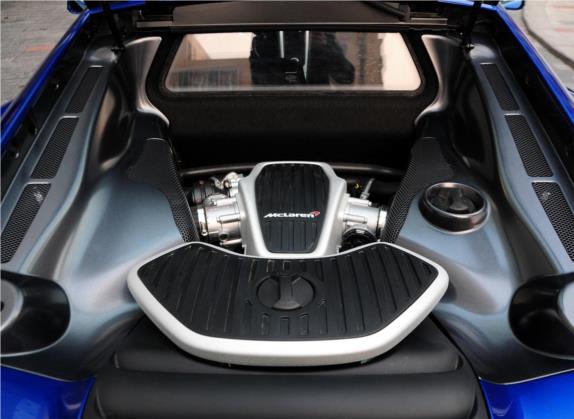 迈凯伦12C 2013款 3.8T COUPE 其他细节类   发动机舱
