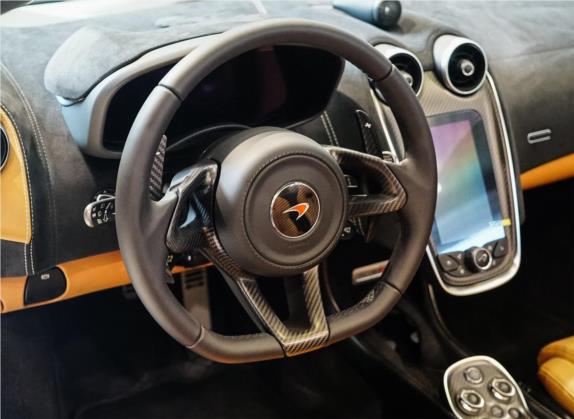迈凯伦570 2019款 570S 3.8T Spider 中控类   驾驶位