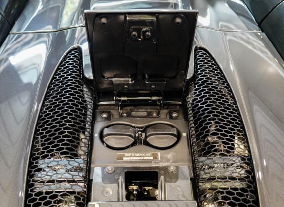 迈凯伦570 2019款 570S 3.8T Spider 其他细节类   发动机舱