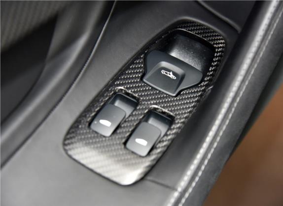 迈凯伦570 2019款 570S 3.8T Coupe 车厢座椅   门窗控制