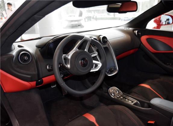 迈凯伦540C 2015款 3.8T Coupe 中控类   驾驶位