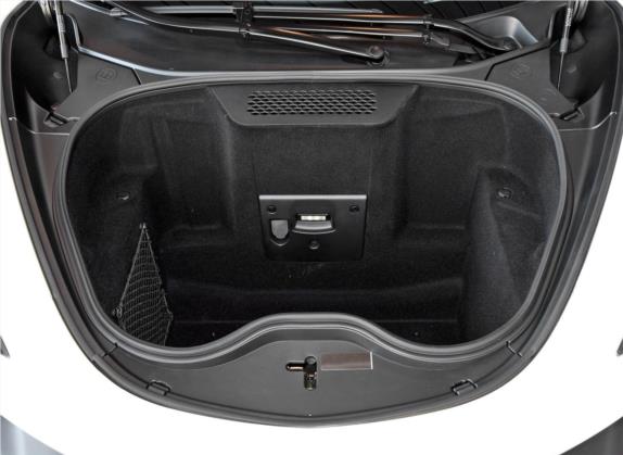 迈凯伦540C 2019款 3.8T Coupe 车厢座椅   后备厢