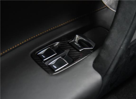 迈凯伦720S 2019款 4.0T Coupe 车厢座椅   门窗控制